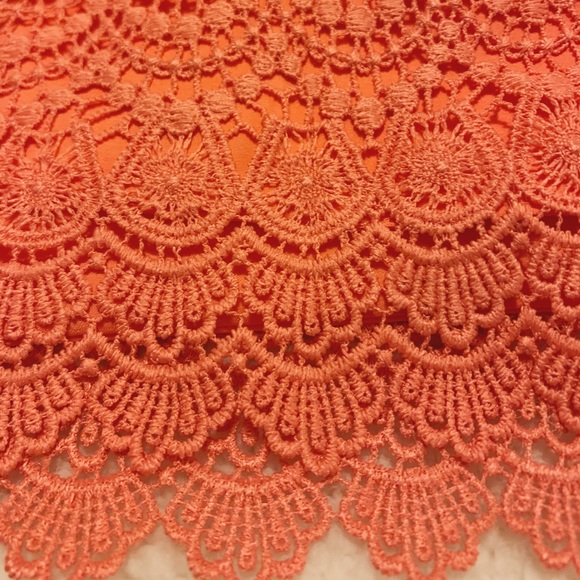 🔥BEBE Sexy Orange Crochet Crop Top Size M🔥 - Picture 5 of 8
